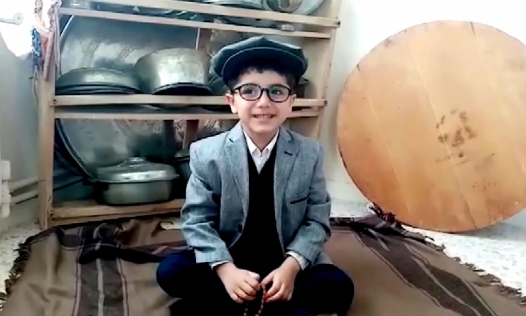 Miniklerin ‘Evde Kal’ Mesajı Gülümsetti