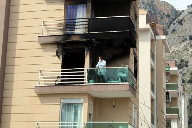 Lüks Rezidansta Ağlatan Yangın