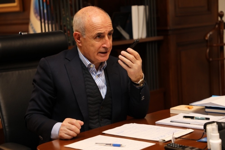 Başkan Akgün: “Moralinizi Yüksek Tutun, Birlikte Başaracağız“