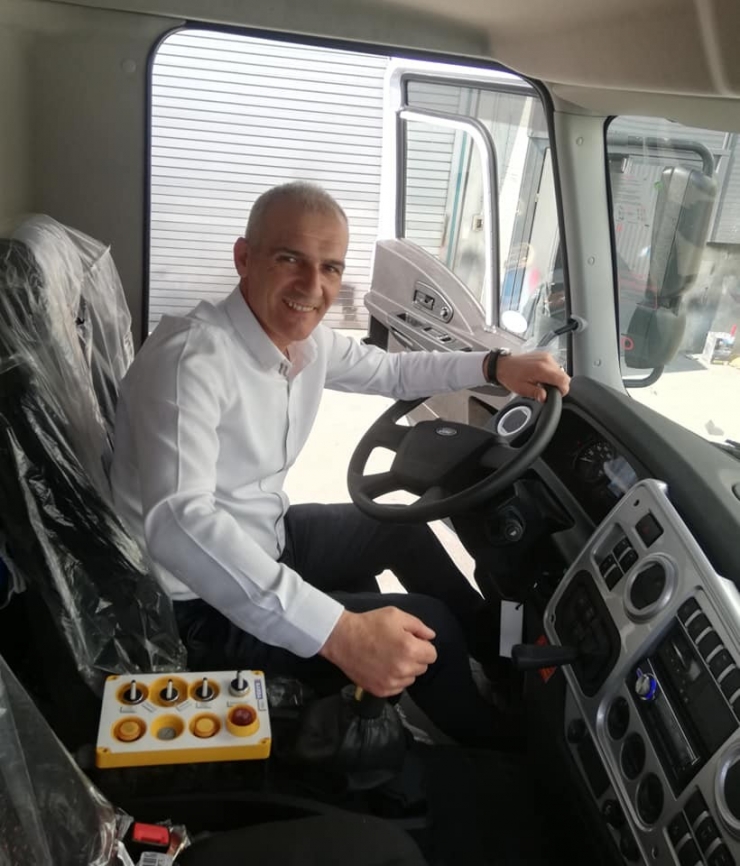 Başkan Altıkulaç, Vidanjör Kuka Aracını Teslim Aldı