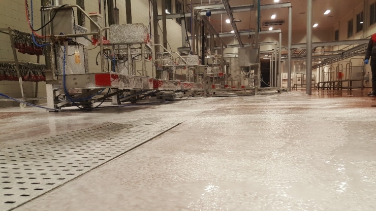 Belediye, Mezbahada Da Dezenfekte Çalışmalarını Tamamladı