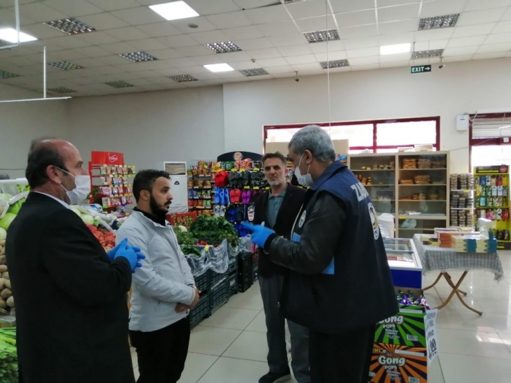 Sur’da Marketler Denetlendi, İbadethane Ve Okullar Dezenfekte Edildi