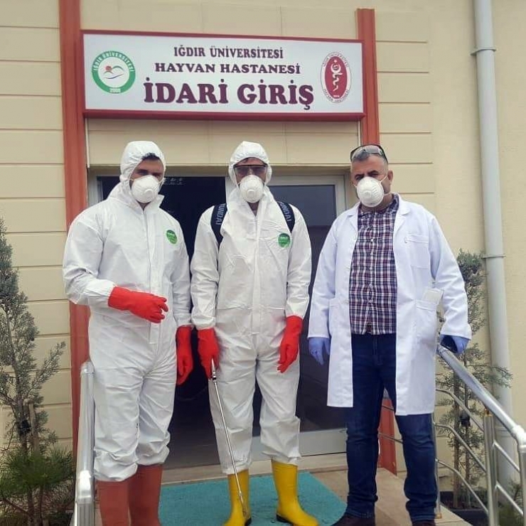 Iğdır Üniversitesinin Öz Kaynaklarıyla Gerçekleştirdiği Dezenfeksiyon Çalışmaları Sona Erdi