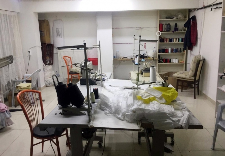Kaçak Maske Üreten İş Yeri Mühürlendi