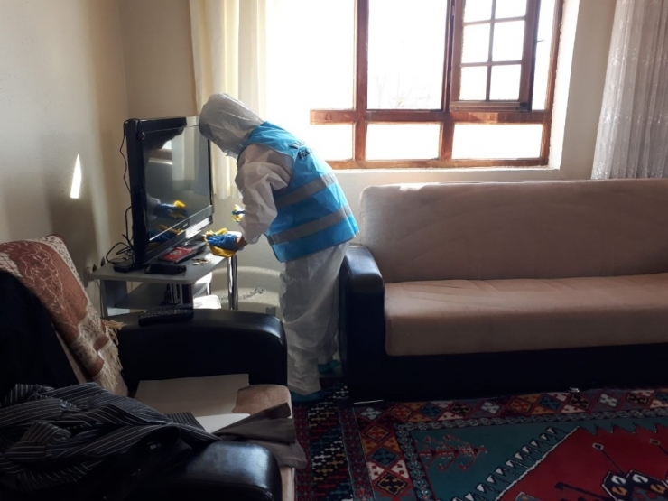 Kalecik Belediyesinden Yaşlı Vatandaşlara Destek