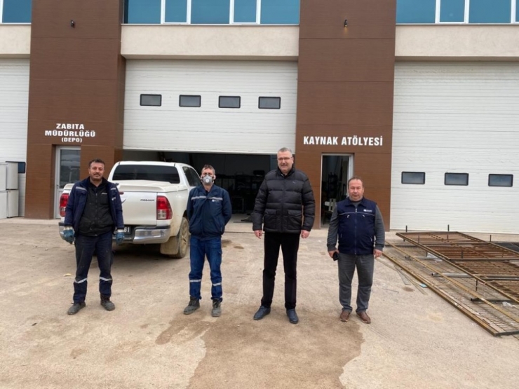 Başkan Özkan’dan Personele Destek Ziyareti