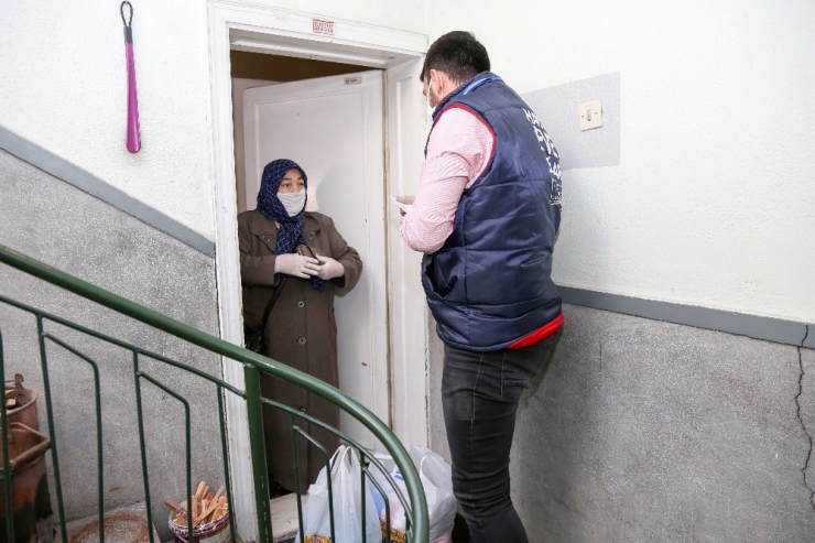 Başkan Kavuş: “Virüs Tehlikesine Karşı Biz Her An Ve Her Yerde Teyakkuzdayız”