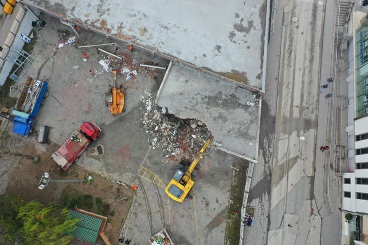 Kültür Sitesi Yıkılıyor