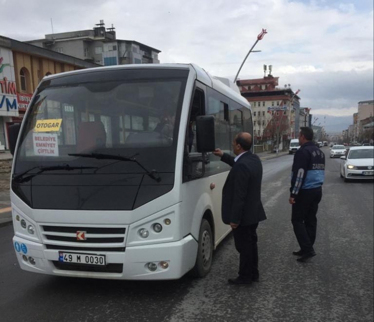 Muş’ta Toplu Taşıma Araçlarında Mesafe Denetimi