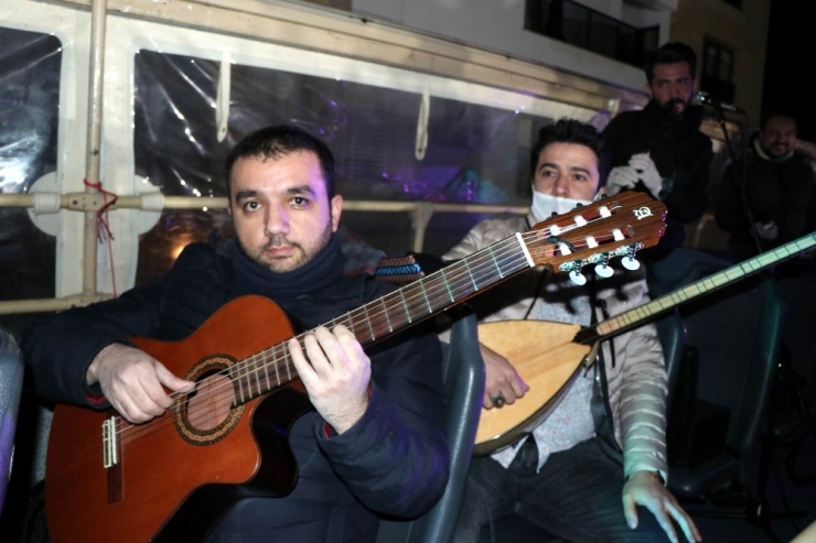 Nevşehir’de "Korona Konserleri" Başladı