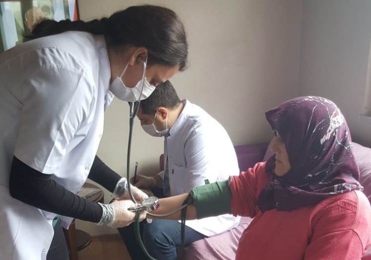 2 Günde 70 İhtiyaç Sahibine Hizmet Verdi