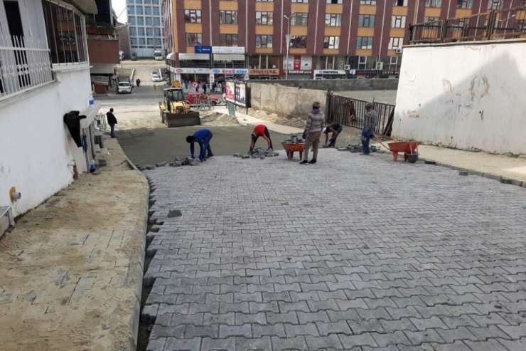 Bozuk Yollar Tek Tek Yenileniyor