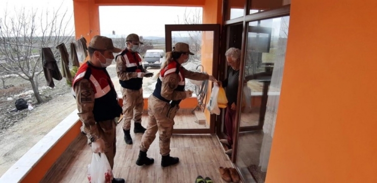 Tunceli’de Vefa Sosyal Destek Grubu İlçe Ve Köylerde De Görevde