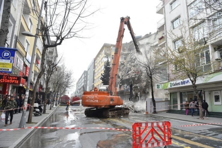 Avcılar’da Kentsel Dönüşümde Yıkım İşlemlerine ‘Korona’ Düzenlemesi
