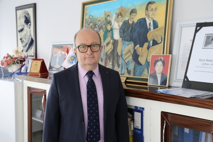 Avrasya Üniversitesinde Korona Virüs Komisyonu Aldığı Tedbirleri Açıkladı