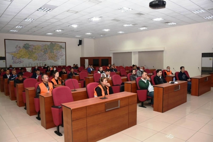 Aydın’da Vefa Sosyal Destek Grubuna Hizmet İçi Eğitim Verildi