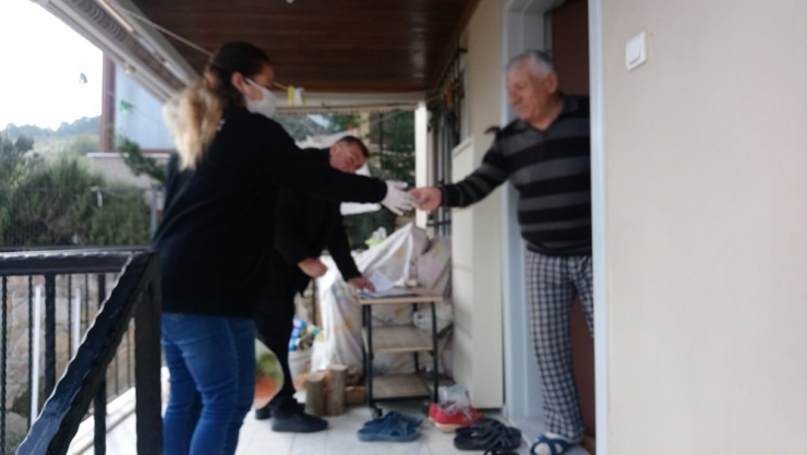 Belediye Başkanı’ndan Çalışanlara Korona Virüs Pirimi