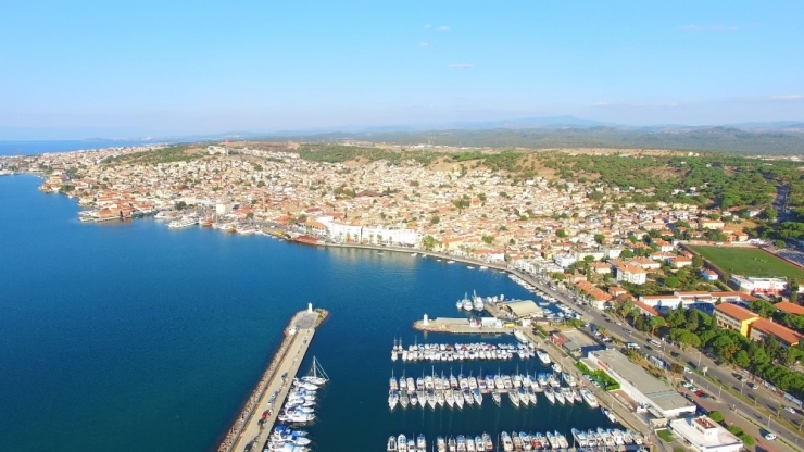 Belediye Başkanı’ndan Tatilcilere Uyarı: "Ayvalık’a Gelmeyin"
