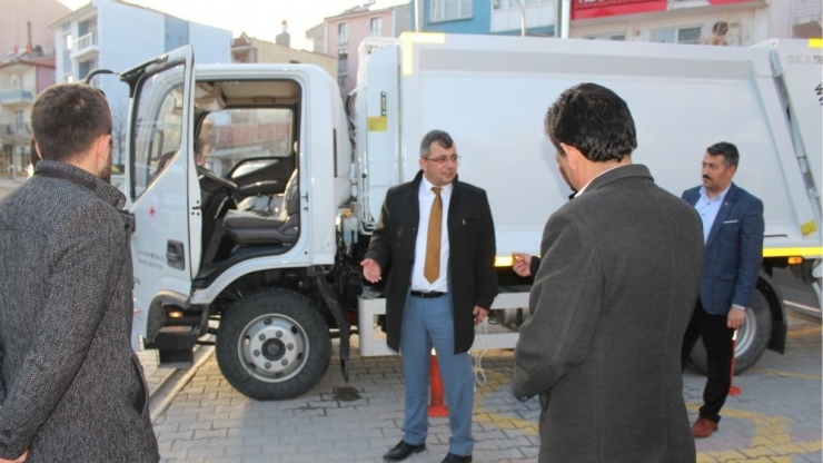 Emirdağ Belediyesi Araç Filosunu Genişletiyor