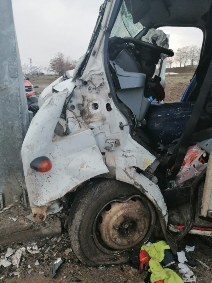 Tatvan’da Trafik Kazası: 1 Yaralı