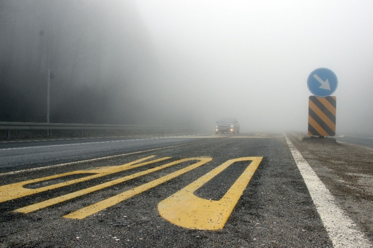 Bolu Dağı’nda Yoğun Sis Etkili Oluyor