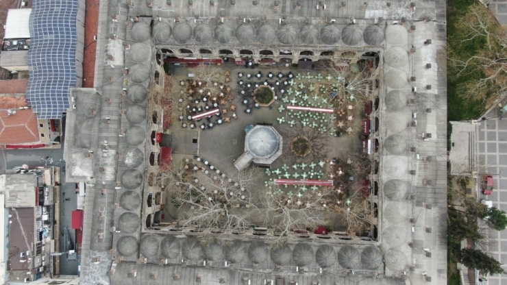 Bursa Ulucami İle Unesco Dünya Miras Listesindeki Tarihi Çarşı Ve Hanlar Havadan Böyle Görüntülendi