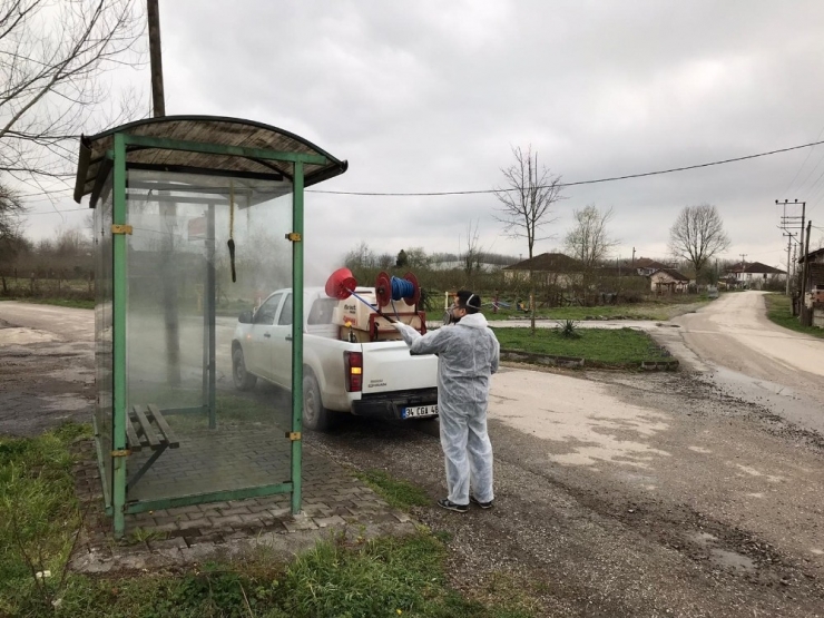 Otobüsler Ve Duraklar İlaçlandı