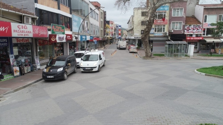 Gönen’de Vatandaşlar Drone İle Kontrol Ediliyor