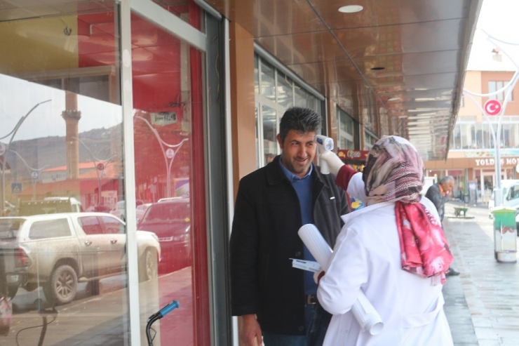 Çukurca’da Korona Virüsüne Karşı Sağlık Taraması