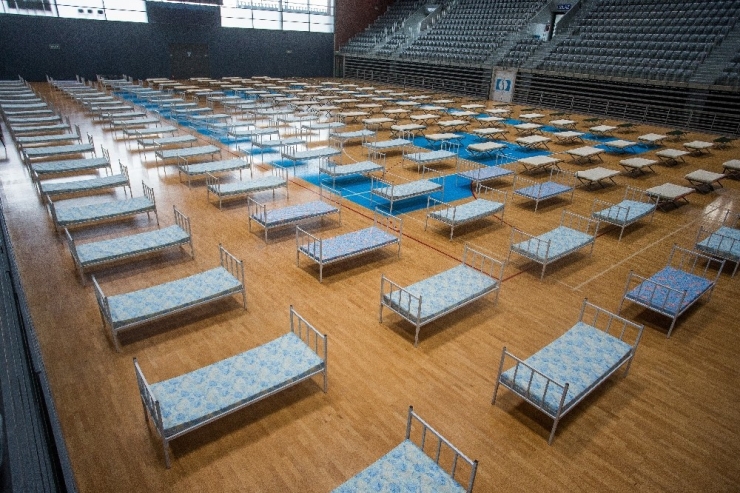 Hırvatistan, Basketbol Sahasını Geçici Hastaneye Geçirdi