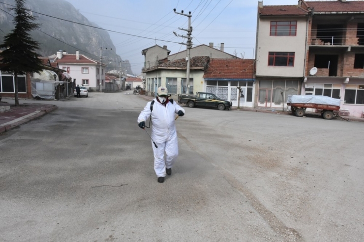 İnönü’de Dezenfekte Çalışmaları Aralıksız Devam Ediyor