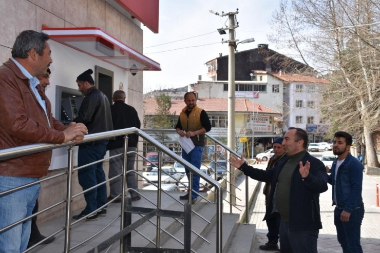 Başkan, Esnafları Salgına Karşı Bilgilendirdi