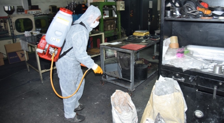 Kartepe’de Küçük Sanayi Sitesi De Dezenfekte Edildi