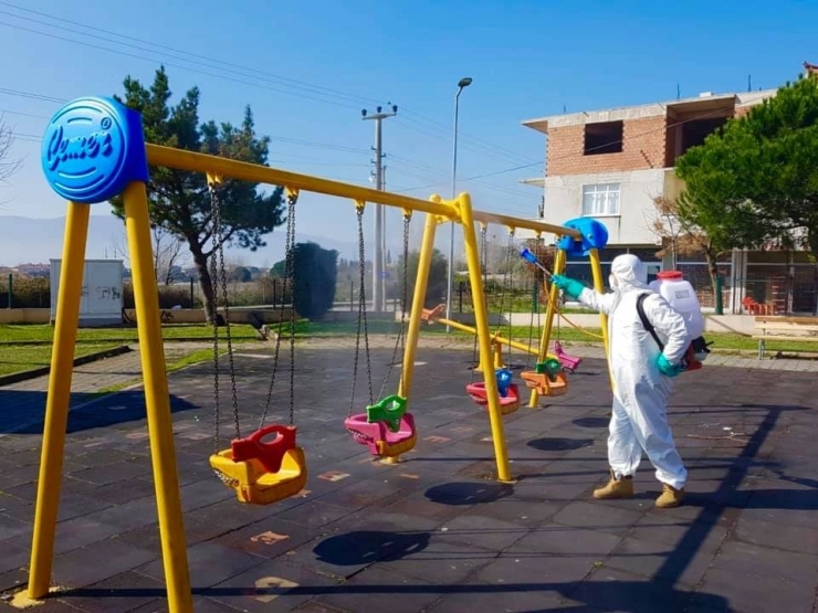 Körfez’de Oyun Grupları Dezenfekte Ediliyor