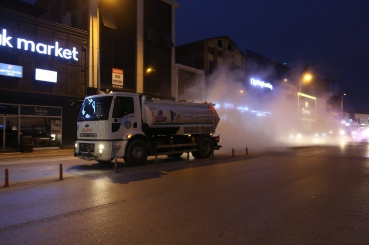 Serdivan Belediyesinin Dezenfekte Çalışmaları Havadan Görüntülendi