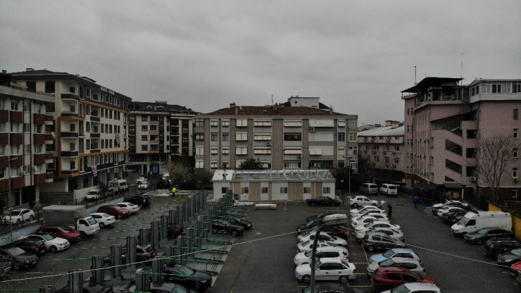 Pendik Devlet Hastanesi’ne Korona Virüs Tedbirleri Kapsamında Yapılan Ön Tanı Bölümü İnşaatı Havadan Görüntülendi