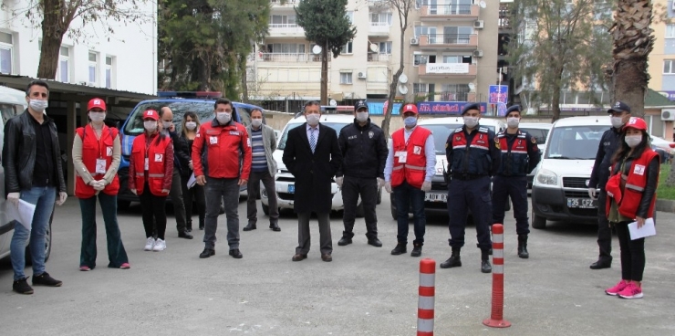 İzmir’de 287 Vatandaşa Gıda Yardımı