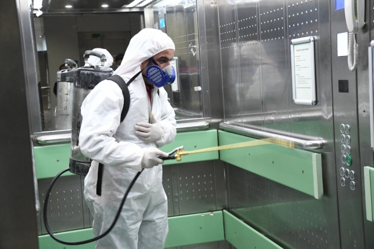 Samsun’da Hastaneler Her Gün Dezenfekte Ediliyor