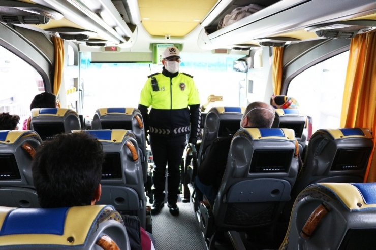 Manisa Emniyetinden Otobüslerde Korona Virüs Denetimi