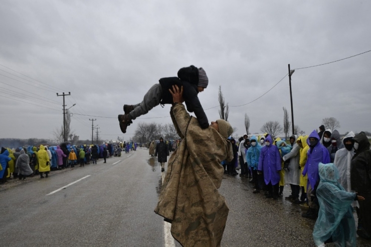 Mültecilerin ‘Umut Nöbeti’ Sona Erdi