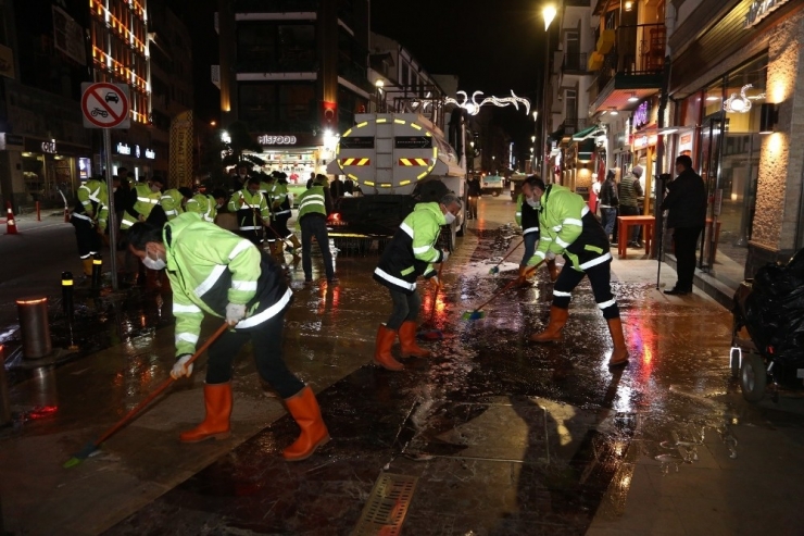Ordu’da Sokaklar Dezenfekte Ediliyor