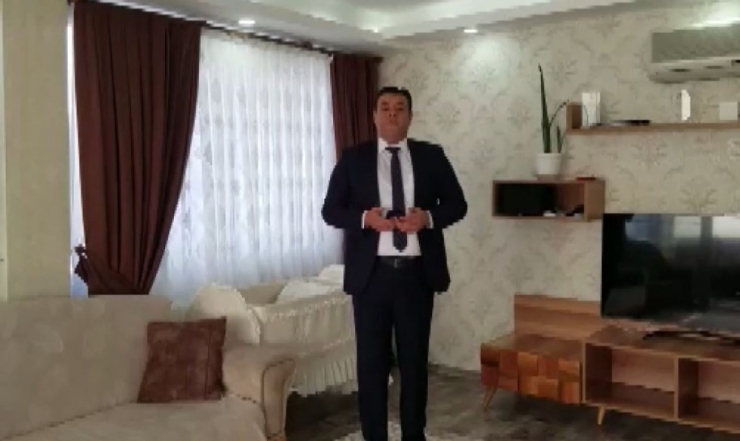 Ana Haber Bültenini Evden Sundu