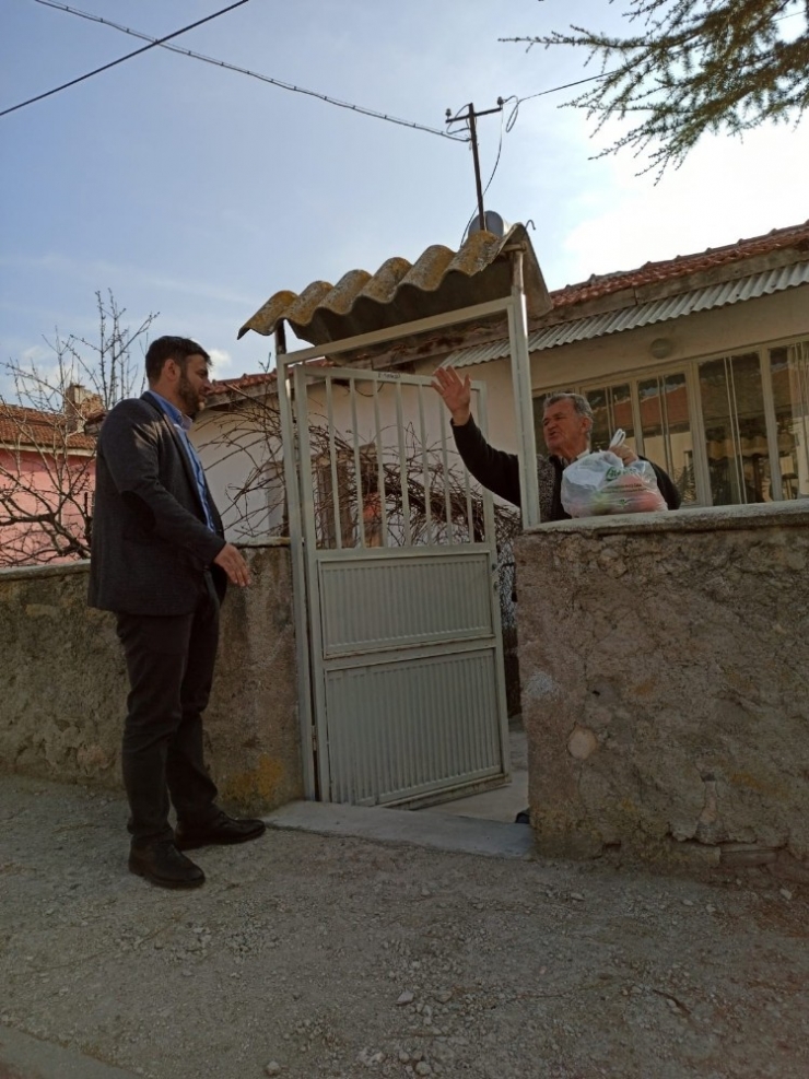 Seyitgazi’de Görev Yapan Cami İmamları Yaşlıların Emrinde