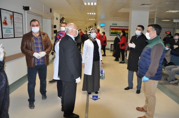 Sağlık Çalışanlarına Teşekkür Ve Destek Ziyareti