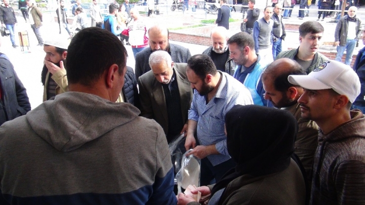 Sumak Alabilmek İçin Birbirleri İle Yarıştılar