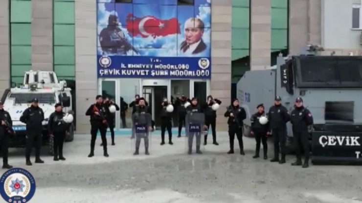 Van Polisinden Duyarlılık Klibi