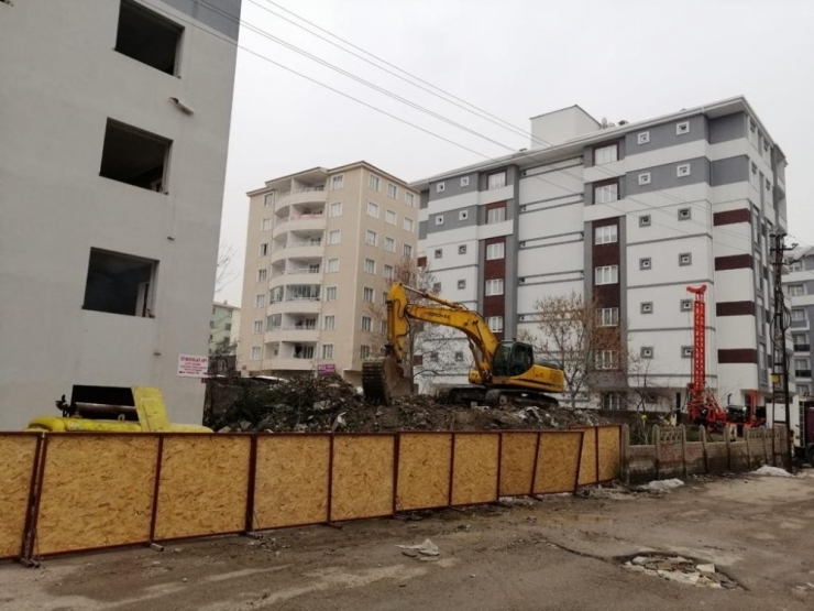 İpekyolu Belediyesinden Kentsel Dönüşüm Çalışması