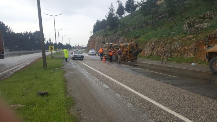 Kahramanmaraş’ta Askeri Araç Devrildi: 2 Yaralı