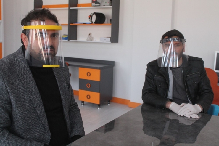 Bayburt Bilim Sanat Merkezi Yüz Koruyucu Siper Üretimine Başladı