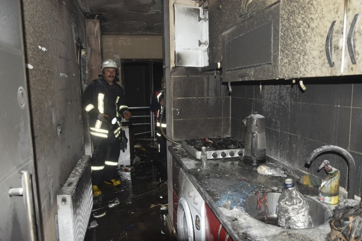 Burdur’da Öğrenci Evinde Çıkan Yangın Korkuttu